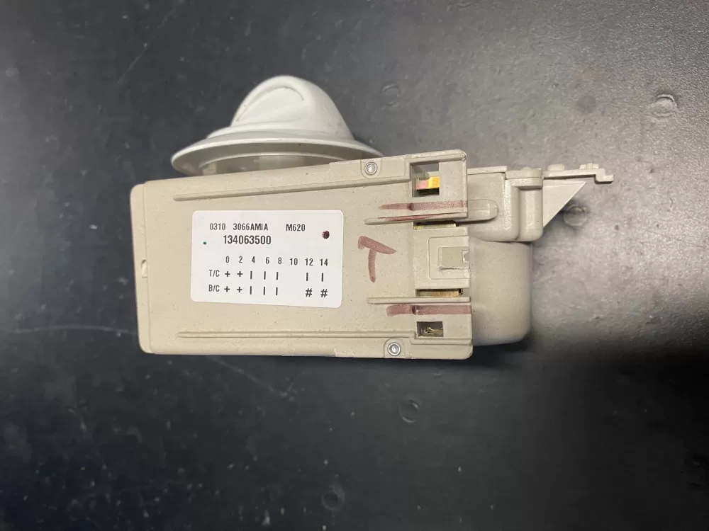 Frigidaire 134063500 M620 Washer Timer AZ16536 | BK849