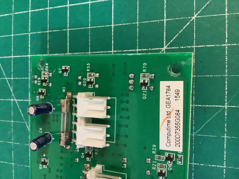 GE 200D7355G084 WR55X22930 Refrigerator Control Board AZ225331 | NR339