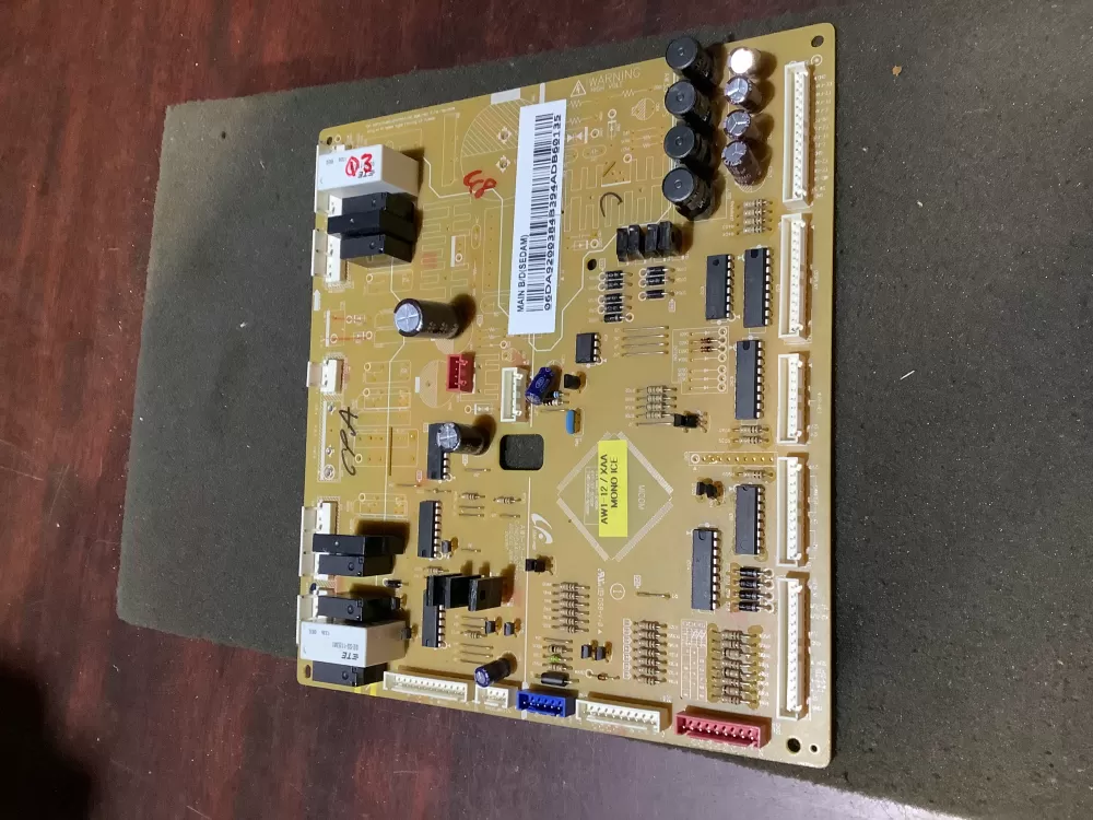 Samsung DA92-00384B DA41-00750B Refrigerator Control Board AZ123867 | NR2256