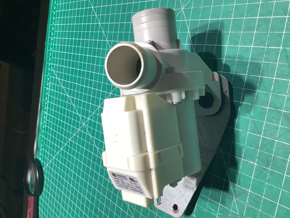 Hotpoint GE 175D3834P008 Washer Drain Pump AZ147721 | SL199