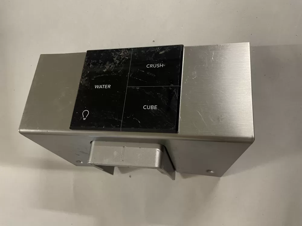 Frigidaire  Electrolux 809091203  AP6888345  809091201  4958970  A165084-01/B  A166545-04/C  PS12724157 Refrigerator Dispenser Control Board