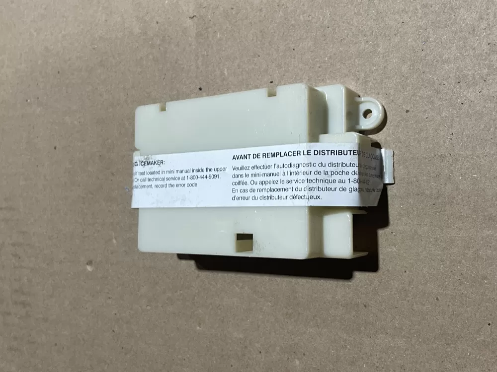 Bosch  Thermador 8001038076  760184-04 Refrigerator Control Board