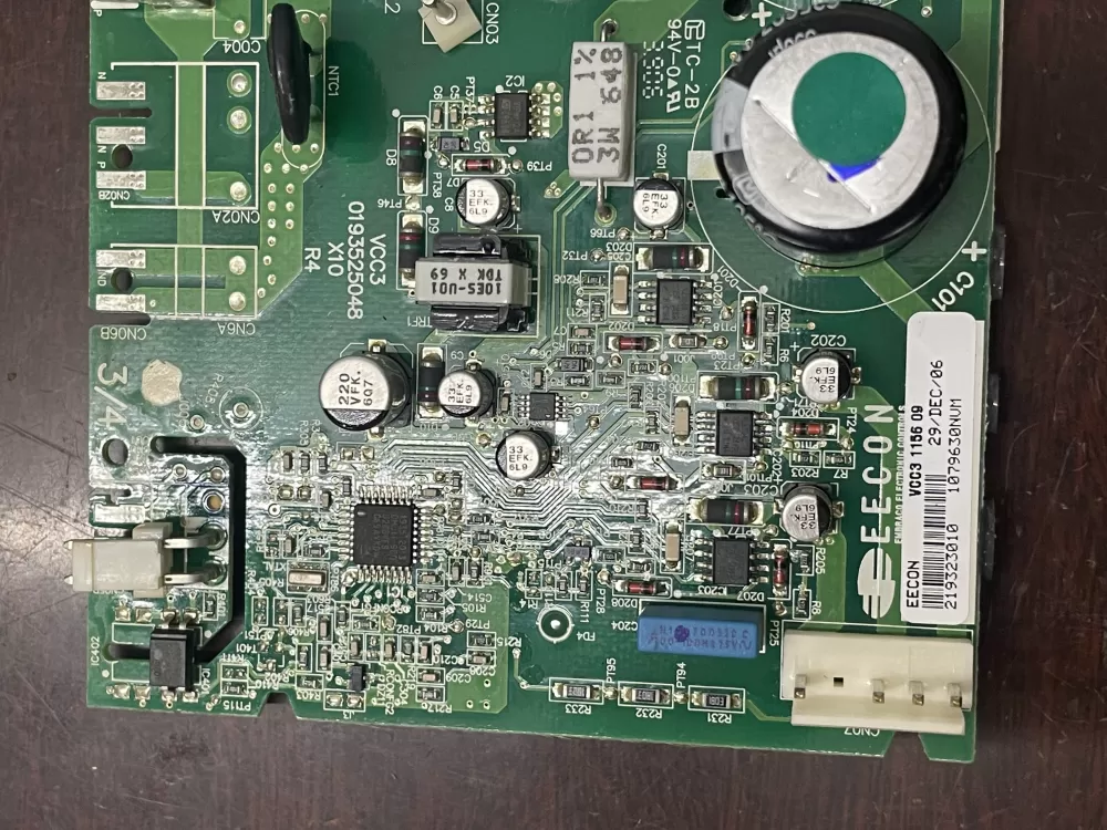 GE Refrigerator 219323010 Main Control Board AZ33860 | KM1689