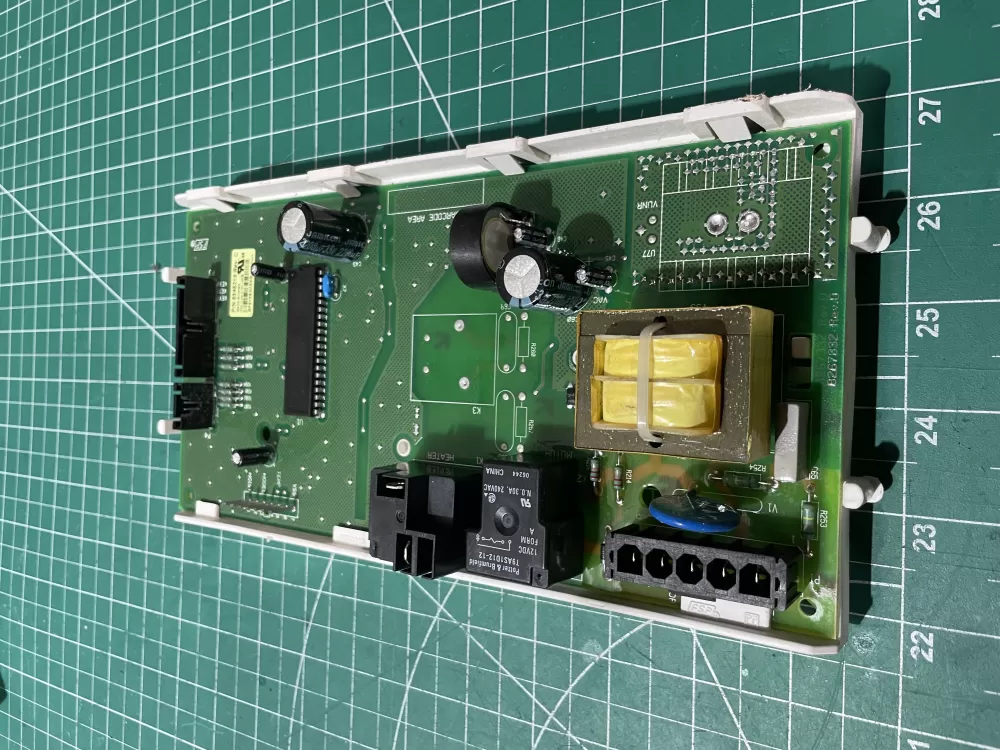 Whirlpool  Kenmore WP8546219  AP6013143  8546219  1060737  3978889  3978917  3978918  3978918R  3980062  3980062R  661653  8546219EXCR  8546219R  8557308  8557308R  PS11746365 Dryer Control Board