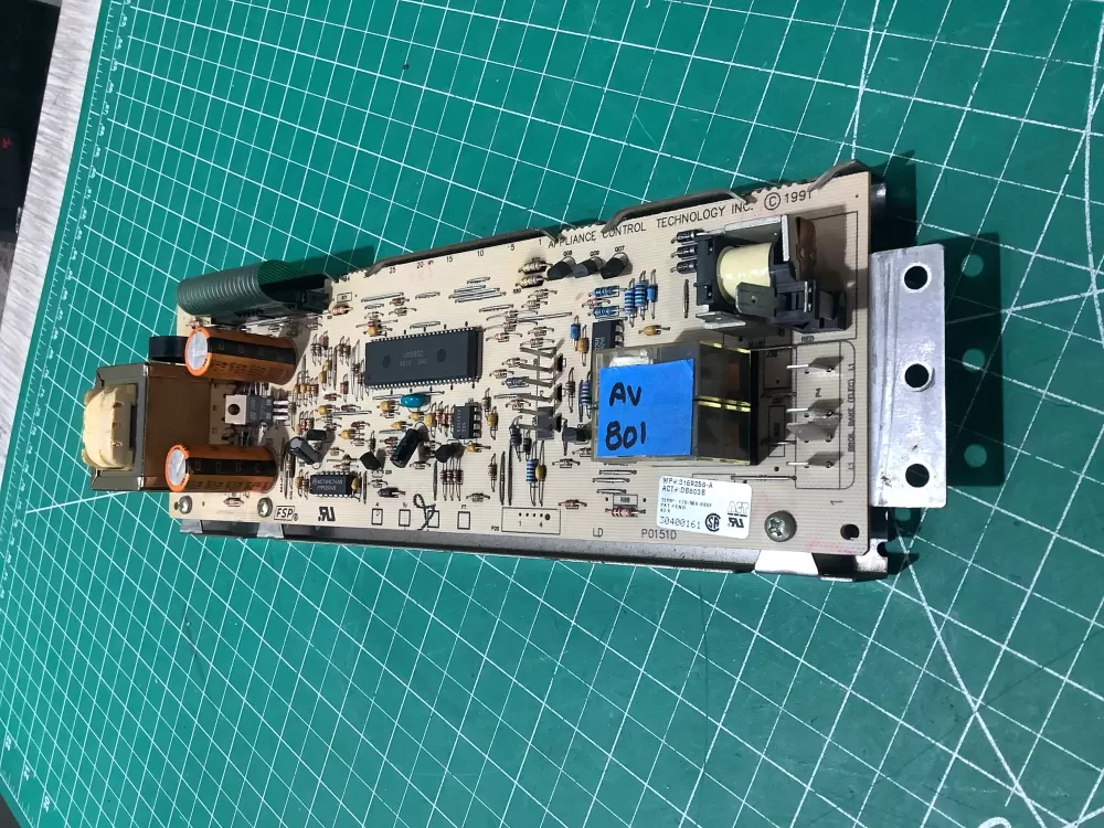 Whirlpool Oven Control Board - Part # 3169256 A AZ188570 | AV801