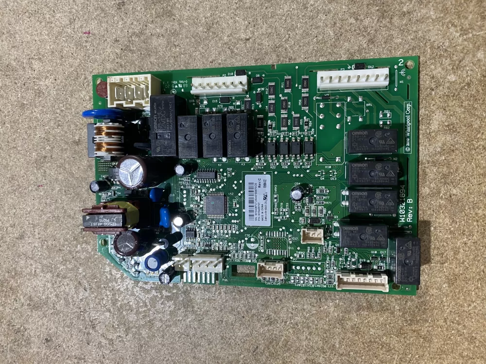 Whirlpool Maytag Amana W10438707 Refrigerator Control Board AZ71533 | BK1916