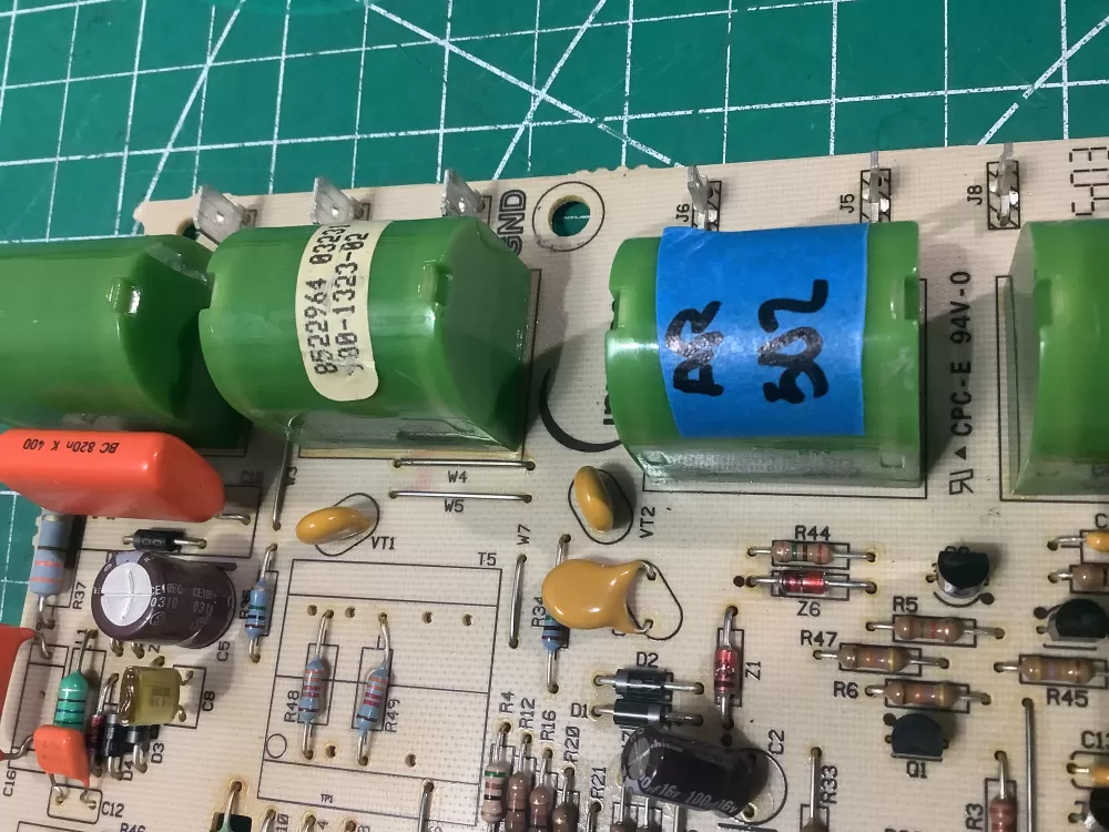 Whirlpool W10331686 100-1323-02 Range Oven Spark Module AZ187970 | AR502