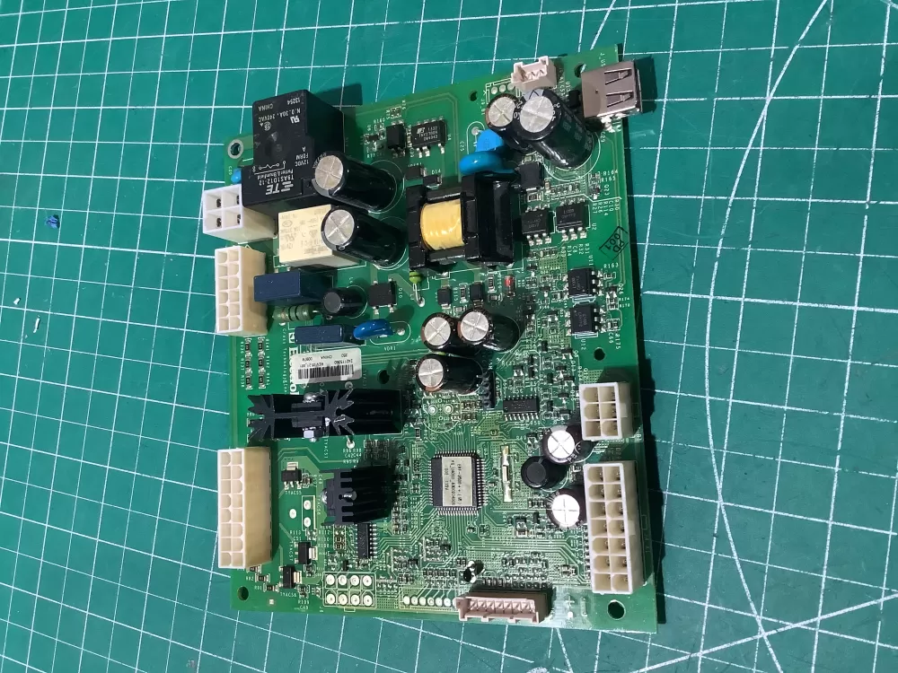 Frigidaire 242115360 Refrigerator Control Board