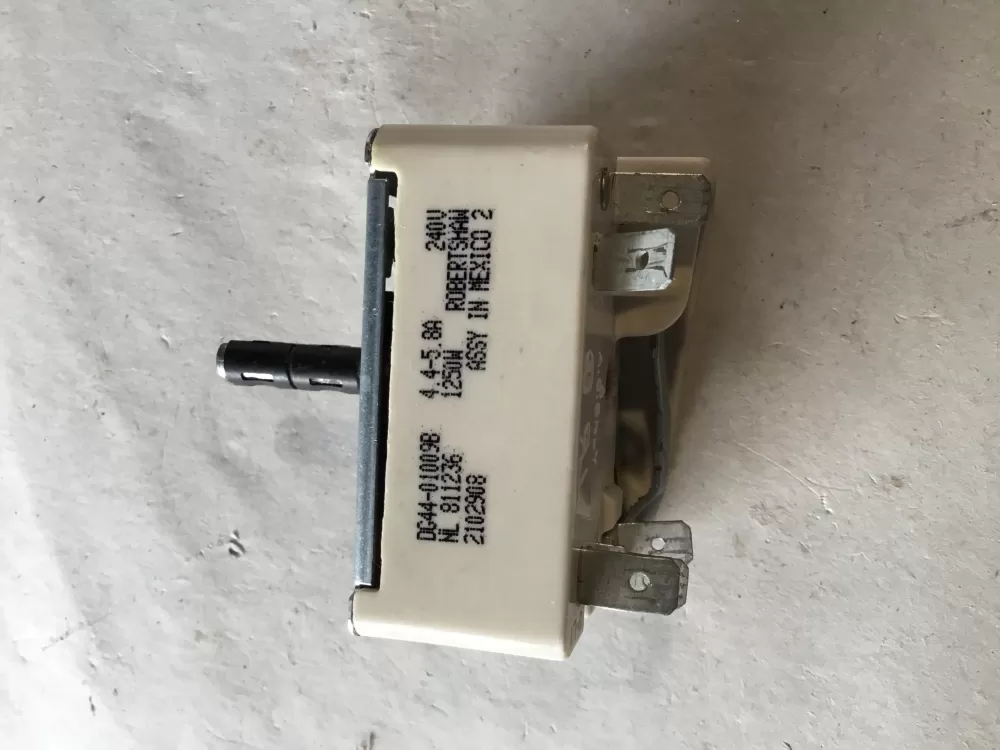 Samsung DG44 01009B Range Control Board Switch AZ150287 | SL215