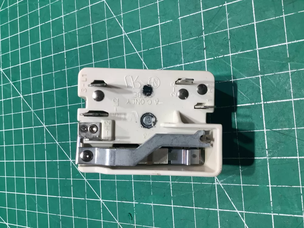 GE Hotpoint Wb24t10029 Range Switch Infinite AZ144893 | SL272