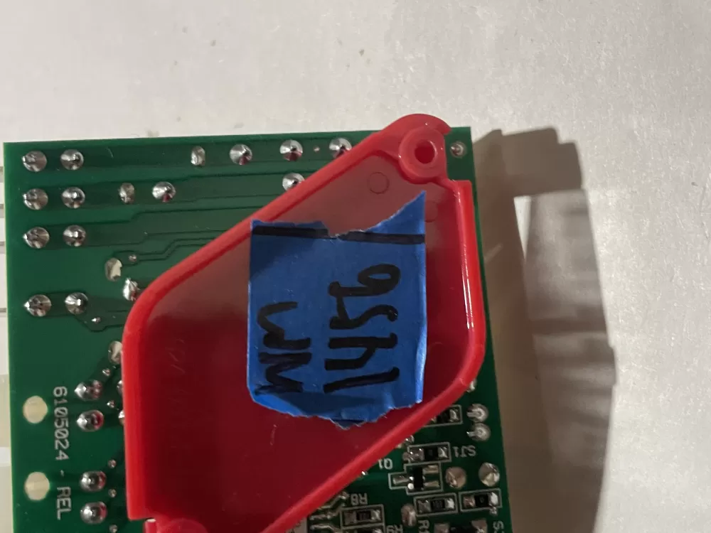 Whirlpool W10366605 2304069 Refrigerator Defrost Control Board AZ191416 | Wm1456