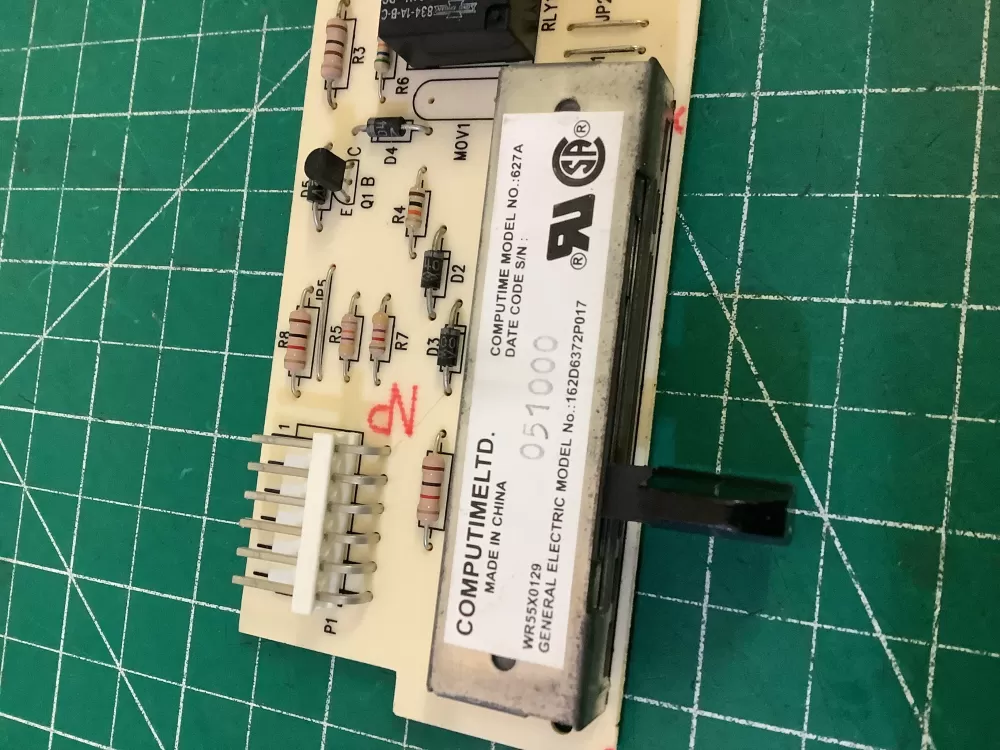 GE WR55X129 Refrigerator Dispenser Control Board AZ204182 | NR334
