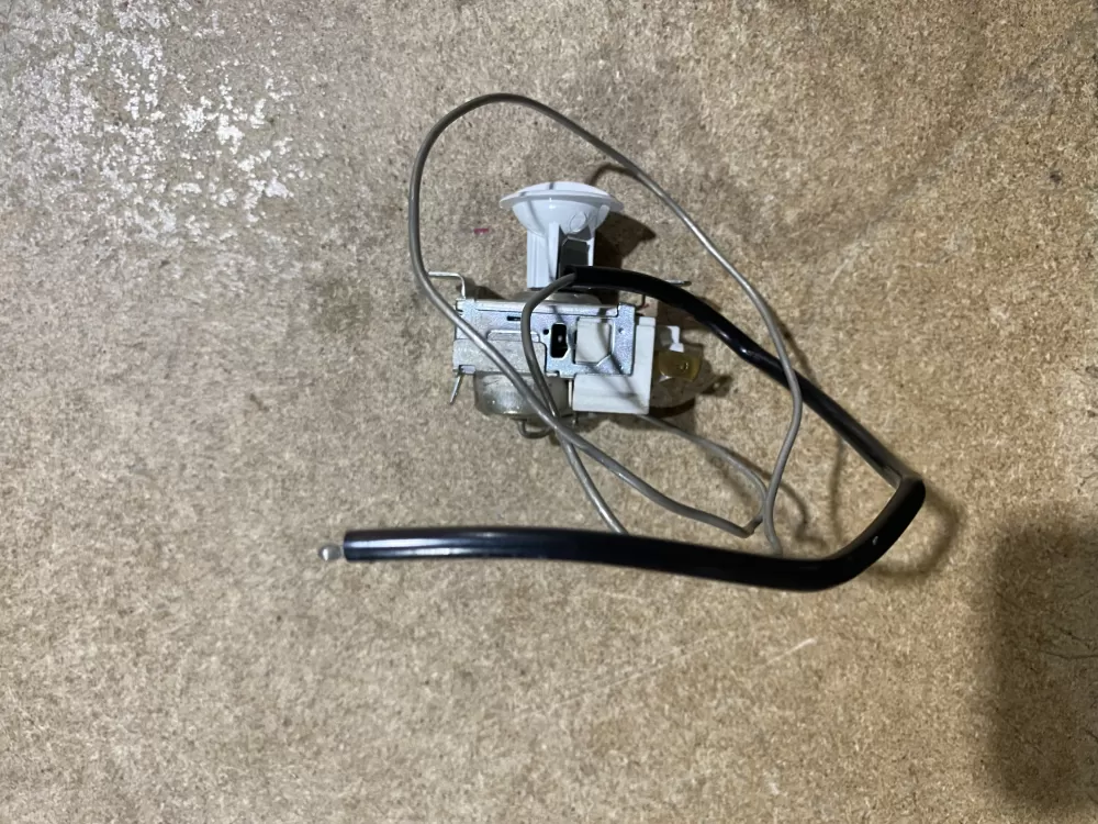 Frigidaire 2415865-01 Tempature Thermosat AZ66862 | BK1948