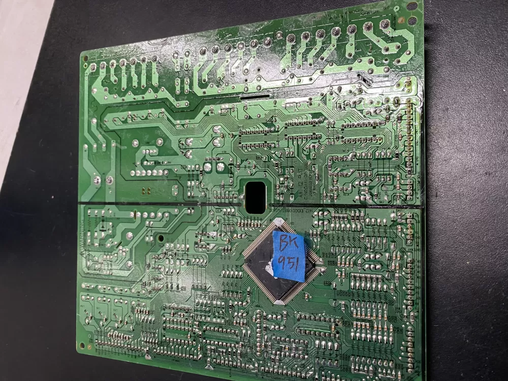 Samsung DA92 00384A Refrigerator Control Board AZ23106 | BK951
