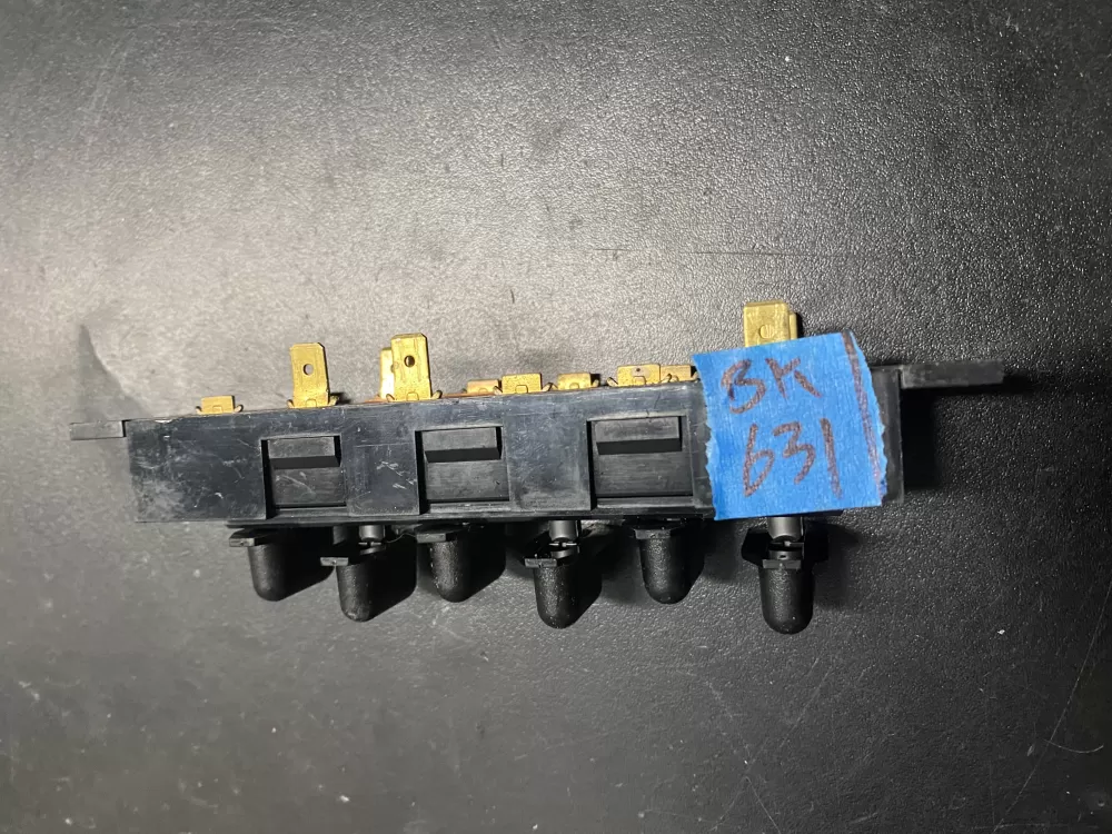 Maytag  9-03077 Dishwasher Push button Switch AZ14750 | BK631