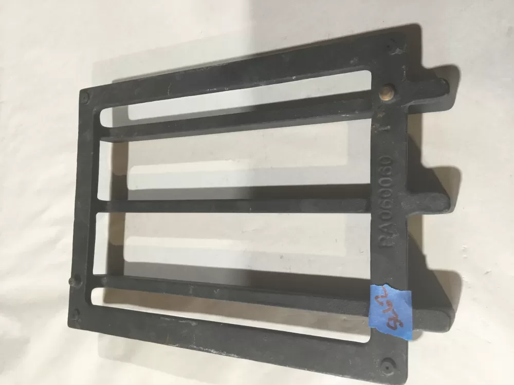 Viking PA060060 Cooktop Center Grate AZ101676 | Sl62