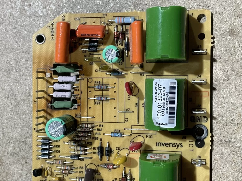 Whirlpool Range Spark Module WPW10331686 / AP6019728 AZ62302 | KM1884