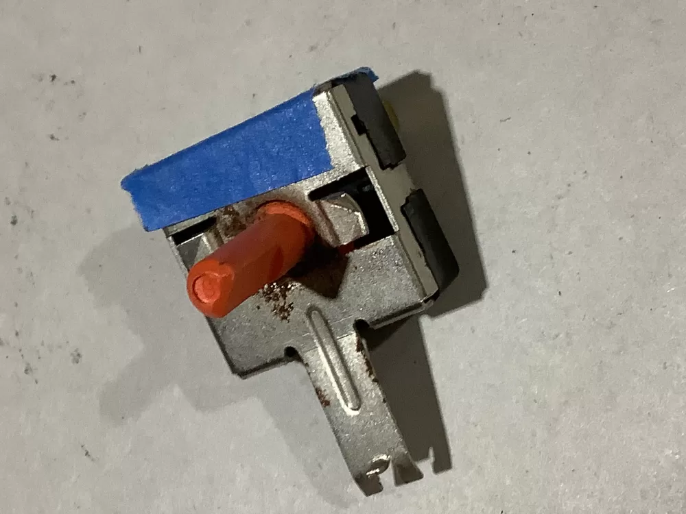 GE Hotpoint WE4M399 Dryer General Electric Switch AZ103024 | Sl81