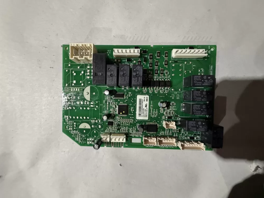 Whirlpool  Maytag  KitchenAid  Jenn-Air AP6329003 W10467104 W10614933 W10886280 WPW10614933 W11035835 PS12346620 Refrigerator Control Board