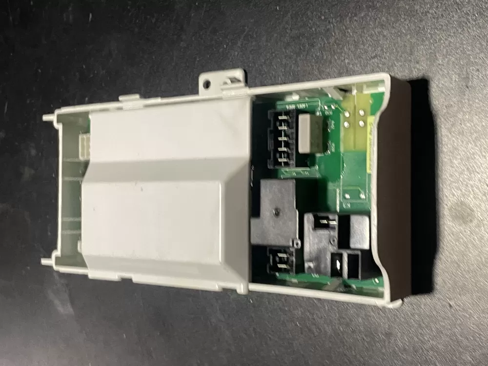 Whirlpool  W10067050  W10074280  W10111608  W10111610  W10111617  W10111617R  W10118244  W10118244R  1470202  3978983  PS11748356  WPW10111617  AP6015084  W10111617 Dryer Control Board