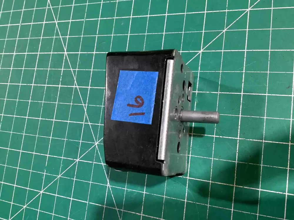 Whirlpool Maytag GE Amana 7403p373 60 Oven Control Board Switch AZ152919 | NR16