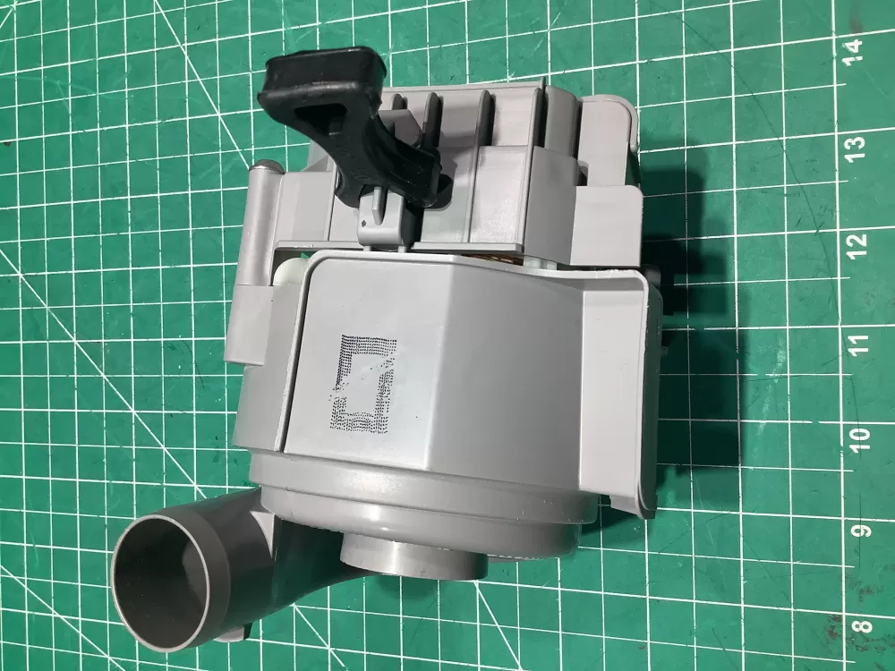 9001141944 12008381  Dishwasher Pump for Bosch AZ142450 | SL270