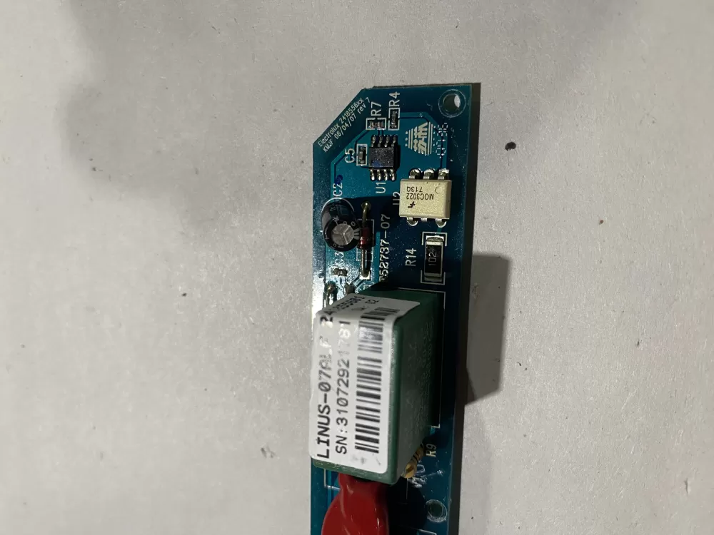 Frigidaire 241855601 Refrigerator Control Board AZ140258 | BK2382