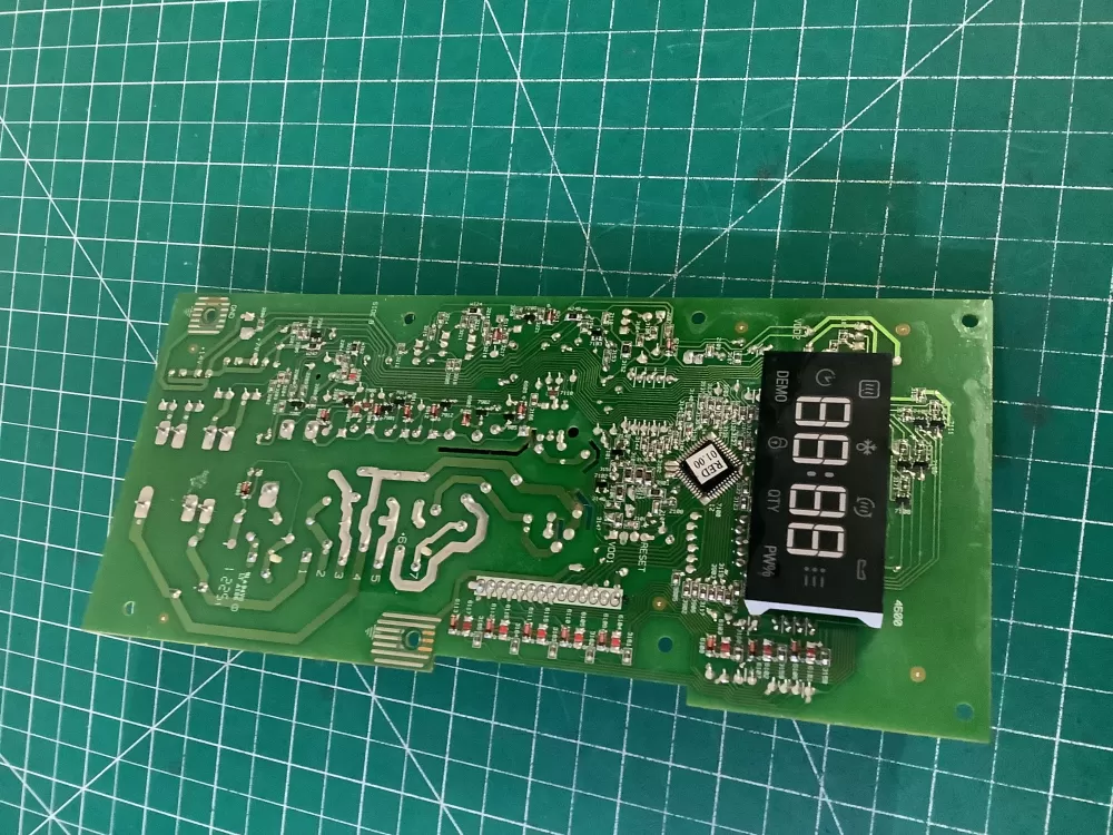 Whirlpool WPW10434821  W10434821  AP6021372  PS11754694  B008DJSSEU Oven Control Board