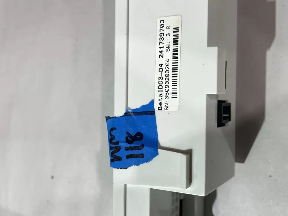 Frigidaire 241739703 Refrigerator Control Board AZ205875 | Wm118