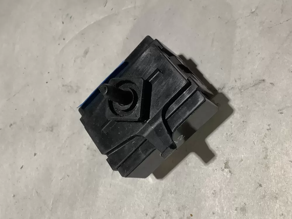 Maytag 22004004 Washer Switch AZ121240 | Sl214