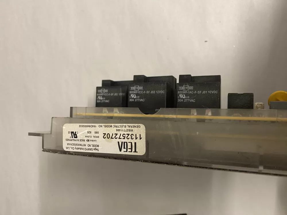 GE 164D8450G032 WB18X20153 Range Control Board AZ210835 | BK1674