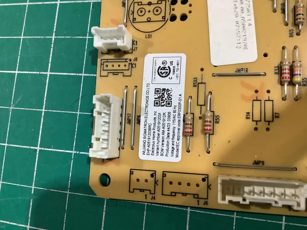 Frigidaire A05191203ARC 5304526011 Refrigerator Control Board AZ145364 | NR2433