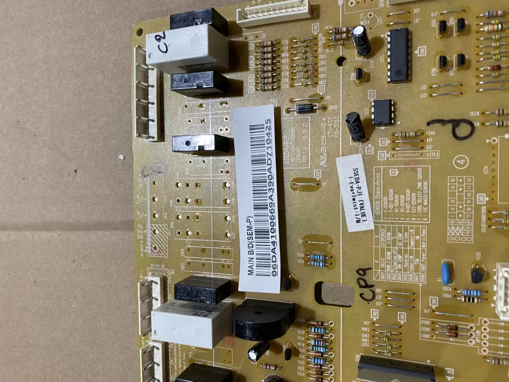 Samsung AP4909012 DA92-00055A Refrigerator Control Board AZ64183 | BK2084
