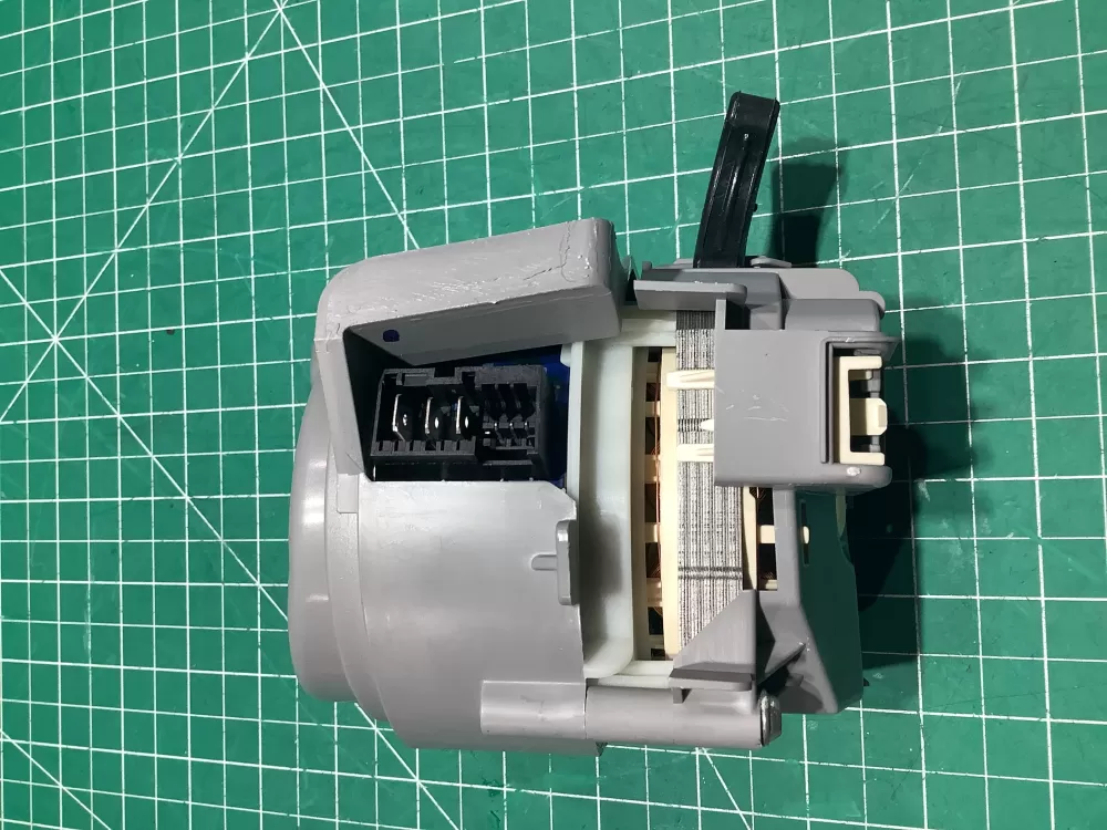 9001141944 12008381  Dishwasher Pump for Bosch AZ142450 | SL270
