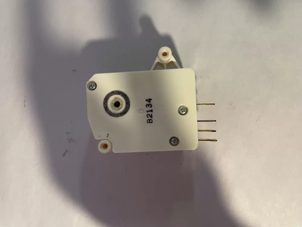 Frigidaire Kenmore 215846604 Refrigerator Defrost Timer AZ198389 | KM2728