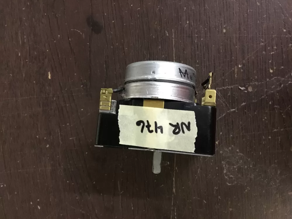 GE Frigidaire 131062300 a3 2 1 Dryer Pre owned Timer AZ6716 | NR476