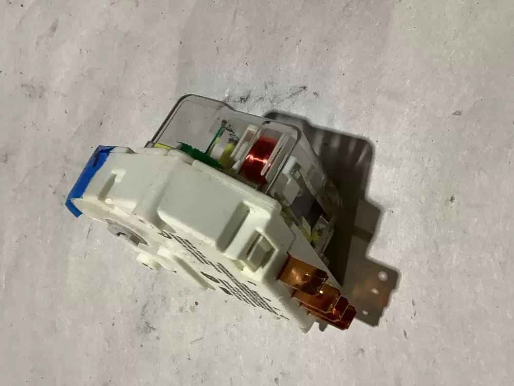 Frigidaire Kenmore AP2111929 12762 215846602 00624728 00626234 00628510 00628518 0628510 08000559 08006054 08006992 08016919 08950148 215267800 215846605 215846606 240371001 241621501 3001671 3001701 3015909 3203657 4013391050 5300187484 5300628518 5301090474 5303203657 5303211155 5303211680 5303270622 5303275811 5303321133 5303321915 5304457327 5308006054 5308006992 624728 626234 628510 628518 8000559 8006054 8016919 8950148 C000062797 C62797 D007004112 DG187005 F000111695 G000187484 G172706 G174820 G186580 G187005 G187484 M1090167 M1090474 N8000559 R000900241 R000900764 R900241 PS423801 Refrigerator Defrost Timer