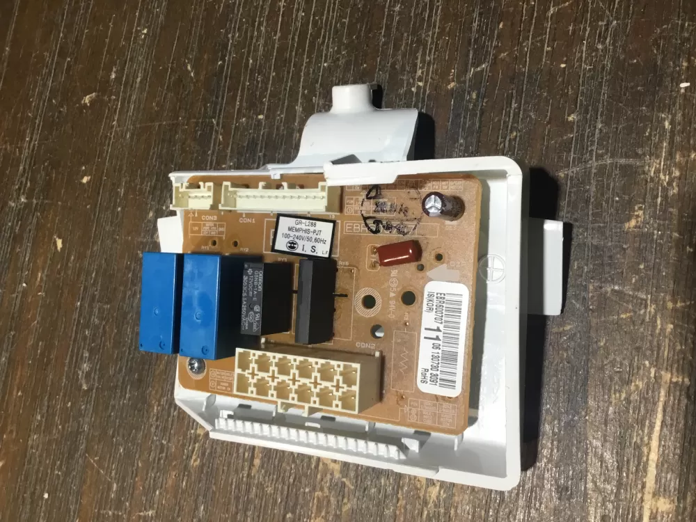 LG EBR60070711 Refrigerator Control Board AZ62379 | NR1847