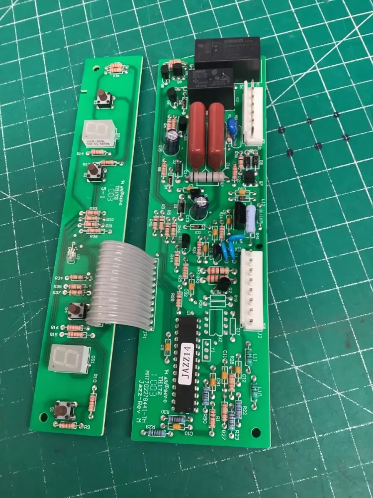 MA7702278441 Whirlpool Refrigerator Board - Control