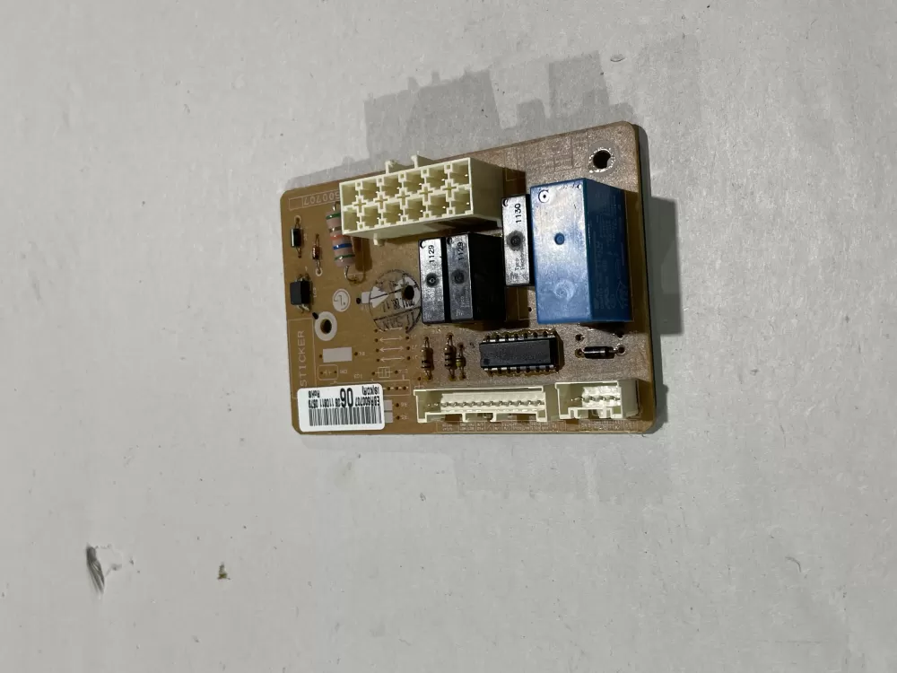 LG Kenmore EBR60070706 Refrigerator Control Board AZ179573 | Wm444