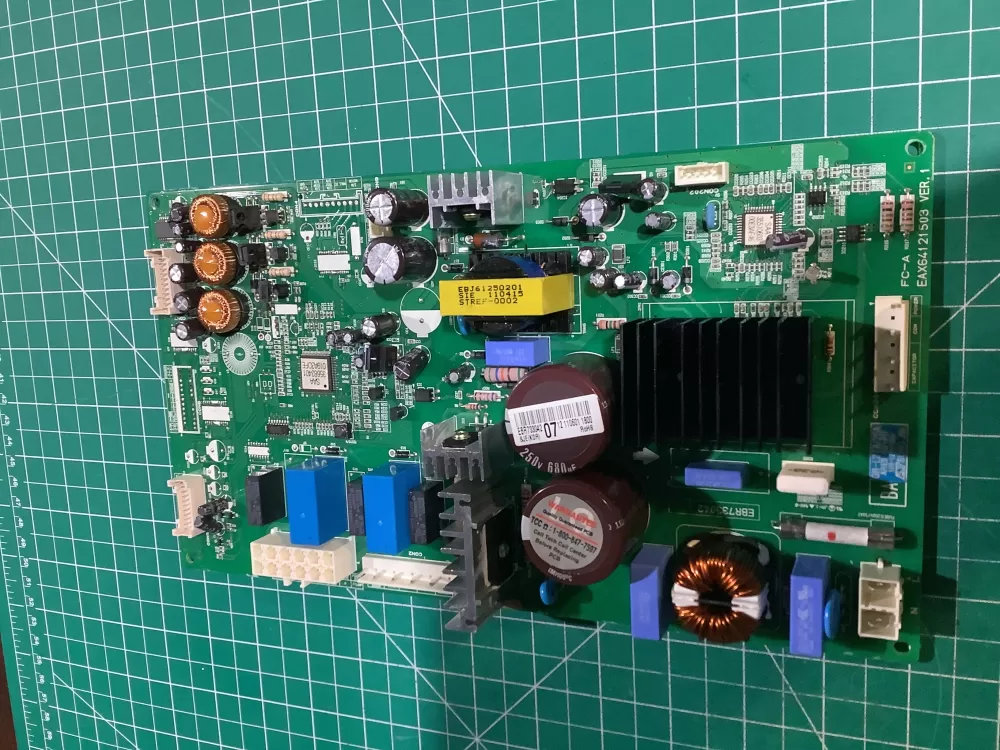 LG EBR73304207 Refrigerator Control Board AZ149058 | NR2478