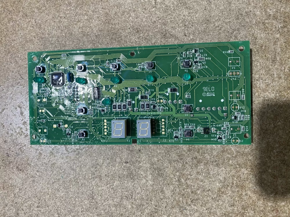 GE Hotpoint 200D7355G006 Refrigerator Control Board Dispenser AZ68680 | BK2017