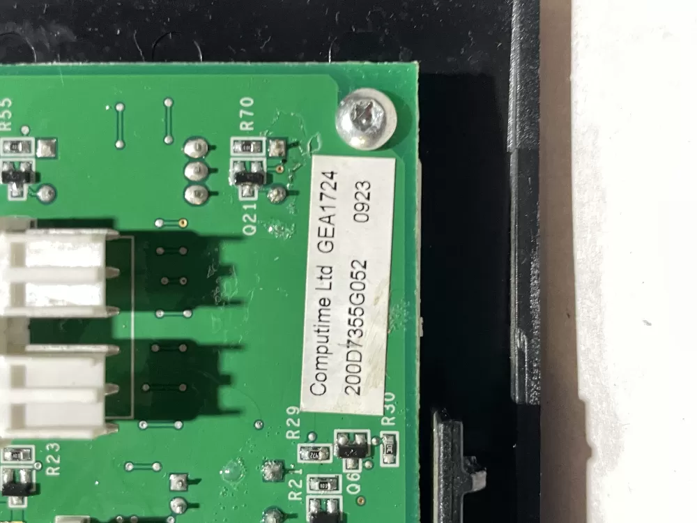 GE 200D7355G052 WR55X10802 Refrigerator Control Board AZ128506 | Wm2177