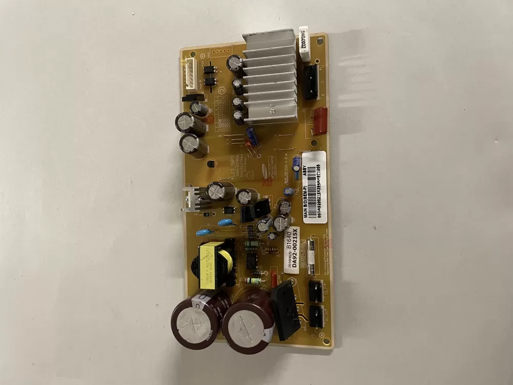 Samsung DA92-00215K Refrigerator Control Board AZ137368 | KM2362