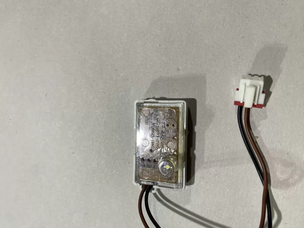 Samsung DA61 05687A Refrigerator Control Board AZ142272 | BK2392