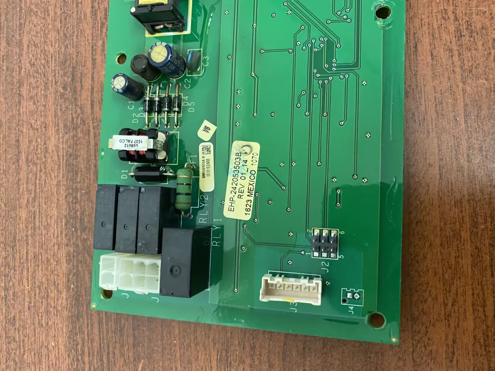 Frigidaire EHP-242053503B Refrigerator Control Board AZ38629 | BK1318