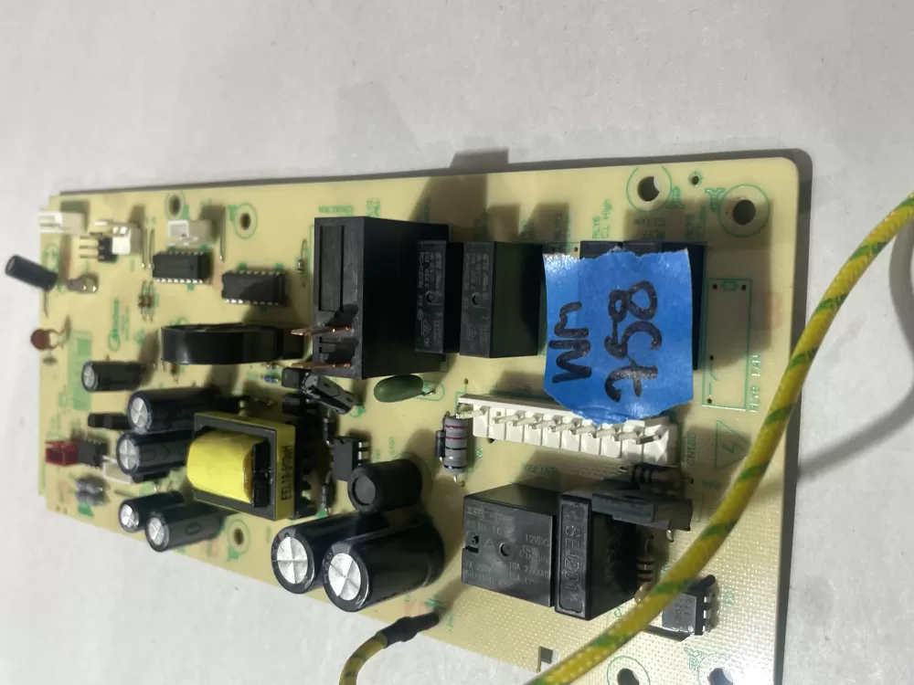 FRIGIDAIRE 1717000023354 MICROWAVE CONTROL BOARD AZ205649 | Wm758