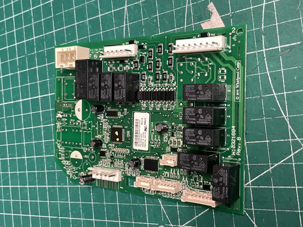 Maytag KitchenAid Jenn-Air Refrigerator Control Board AZ213290 | Wm1387