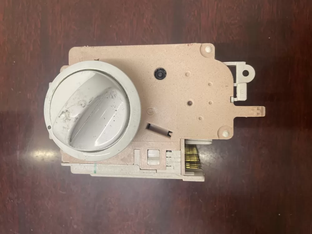 Frigidaire  GE  Kenmore 131758600B Washer Timer
