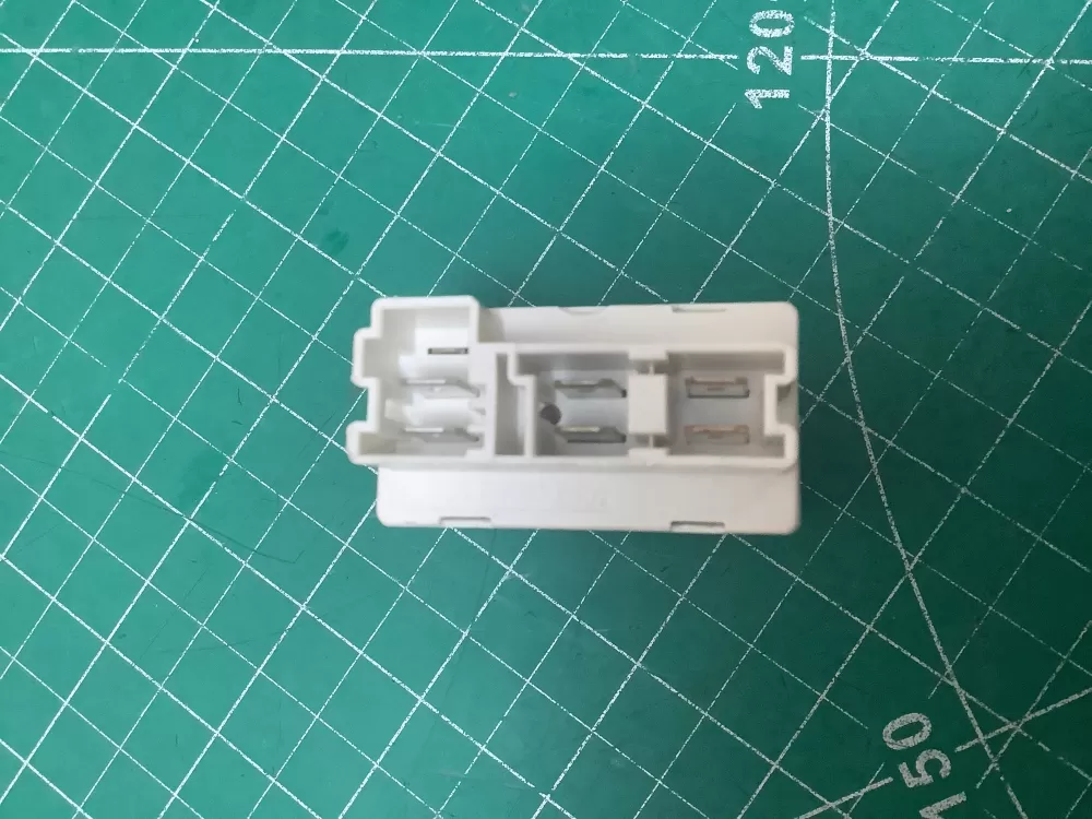 Miele 5870220 Dishwasher Heating Element Relay AZ223287 | SLA149